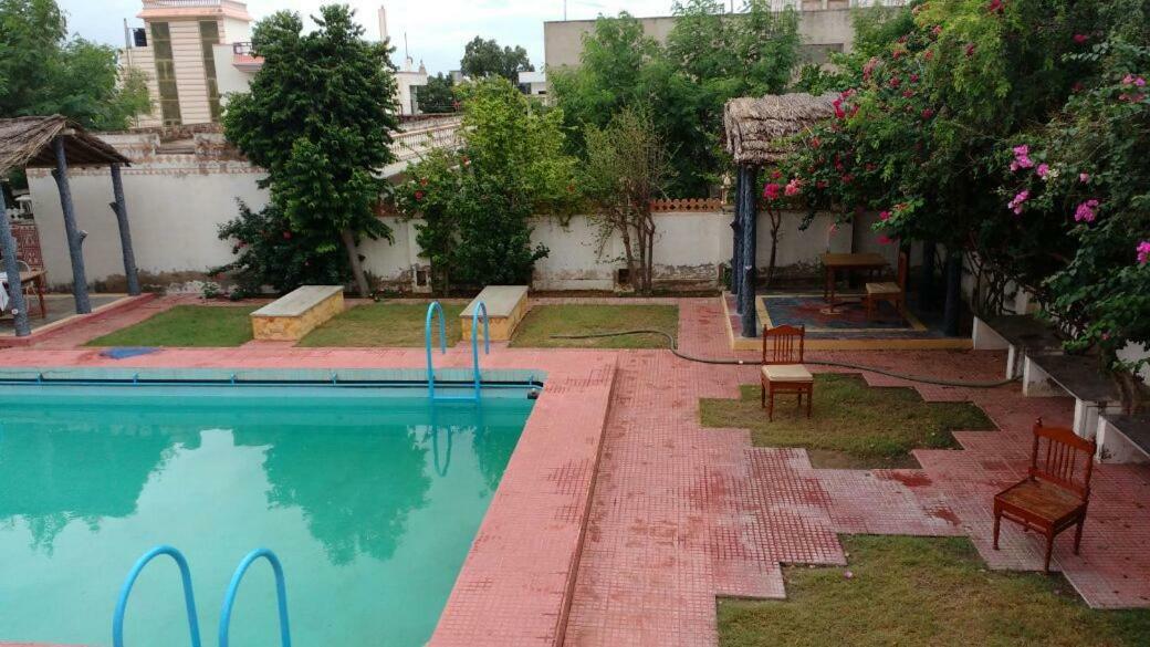 Hotel Jamuna Resort Jhunjhunu Εξωτερικό φωτογραφία